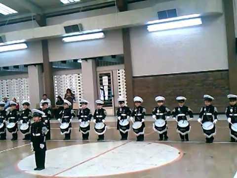 banda de guerra  preescolar instituto britanico