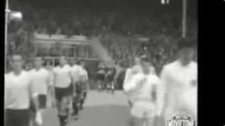 Gol de Spencer con Uruguay a Inglaterra