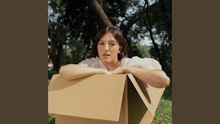Lirik Lagu Pindah Pelan Pelan - Ify Alyssa: Ternyata Kau Diam-Diam, Pindah Hati Pelan-Pelan