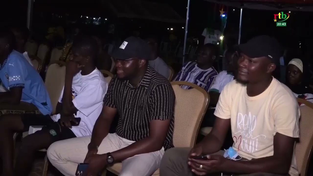 Les associations de motards du Burkina lancent à Tenkodogo la 1ère édition du Tour du Faso à moto