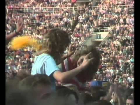 Motley Crue - Girls, Girls, Girls (Live at Moscow Music Peace Festival 1989) [HD]