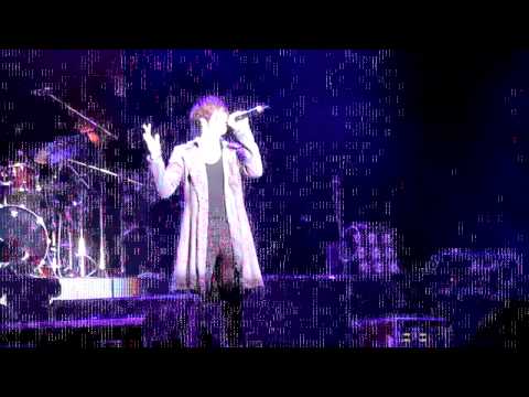 12-25-10 Oh Wonbin at  FTI Concert in Taiwan