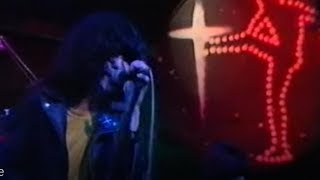 Don&#39;t Come Close - The Ramones (Old Grey Whistle Test 1978)