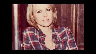 Dido - Let&#39;s Run Away (lyrics) - Girl Who Got Away