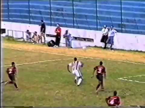 Flamengo 1 x 3 Bangu - Rua Bariri, 15 de março de 2002