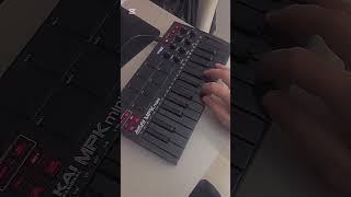 Download lagu Bleach - never meant to belong #bleach #akaimpkmini #instrumental mp3