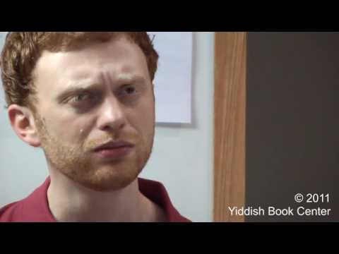 A shmek yidish—Tumbalalayke - Sing it again!