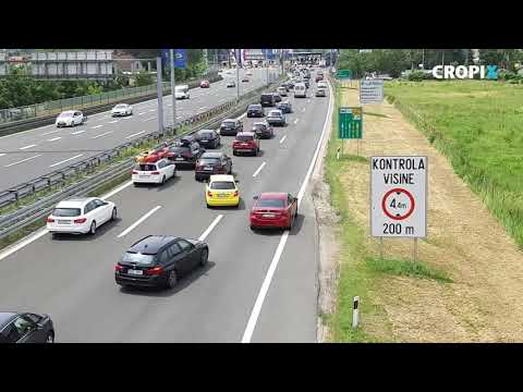 Gužva na naplatnim kućicama Lučko u smjeru mora i Zagreba