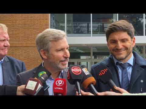 Frigerio y Pullaro encabezaron la firma de hermanamiento entre Las Tunas y Libertador San Martín