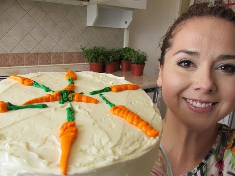 Pastel de zanahoria con betún de queso crema/Marisolpink