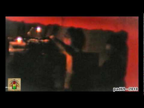 KING SHILOH ft ras lion - roots reggae dub pt4 - @ ndsm \ a-dam - 12-06-2010