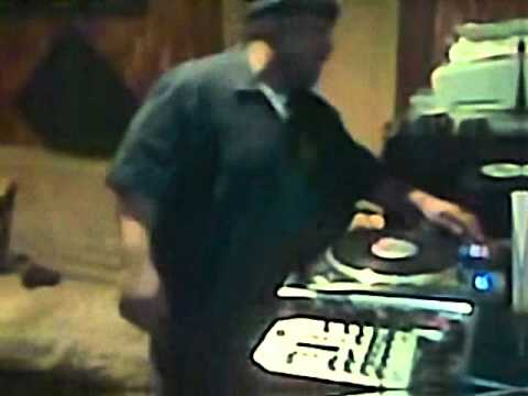 SCRATCHMASTER DEE IN DA LAB WITH EHUD JANUARY 2011.wmv