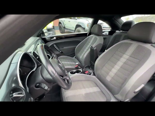 2012 VOLKSWAGEN BEETLE HATCHBACK 4-CYL, TURBO, PZEV, 2.0 LITER 2.0T TURBO HATCHBACK 2D