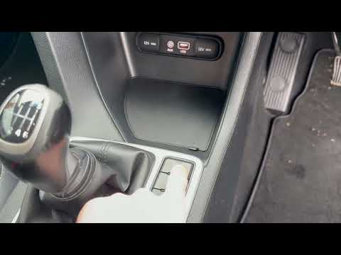 Kia Sportage 1.7 CRDI EX 5DR - Image 2