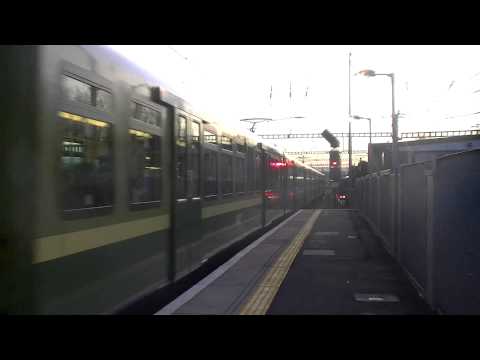 Irish Rail 8100 EMU 8119 + 81xx + 8123 arrive at Clontarf Road