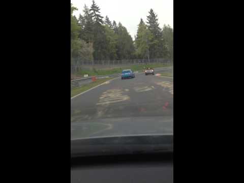 Die erste Runde mit Handicap auf der Nordschleife mit einer bekanntenn.