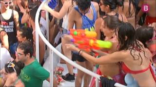 Es paradis fiesta privada del agua 2014