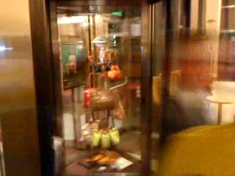 Mellberg & Zlatan efter matchen Budapest