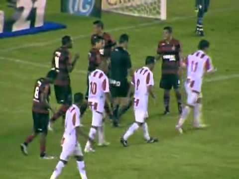 Bangu 1 x 2 Flamengo - Campeonato Carioca 2011 - 10/03/2011