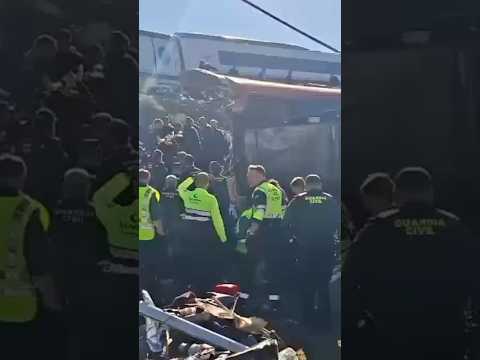 Así funcionan las labores de rescate tras el choque de dos trenes en Toledo #shorts