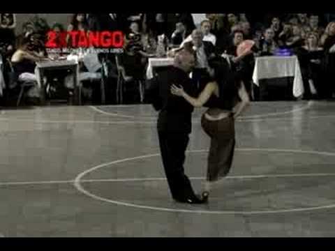  Jorge Firpo  and  Liliana Tolomei  are  dancing  to  the  tango  "  Verano Porteno  "