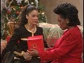 A Different World: 4x11 - Whitley buys Mrs. Wayne a present