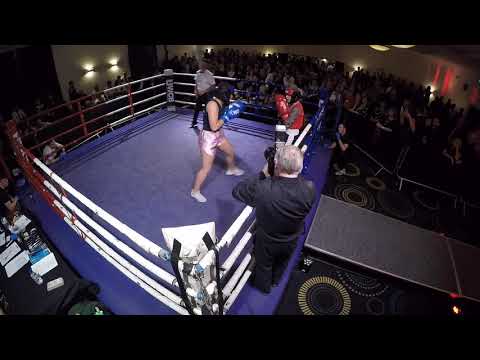 Ultra White Collar Boxing | Telford | Vicky Harper vs Kelsey