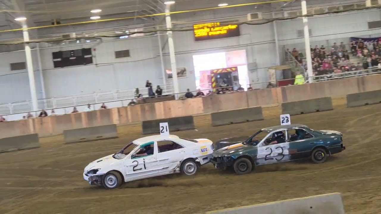 Topsfield Fairgrounds- Figure 8 1st round heat 2 10-12-26