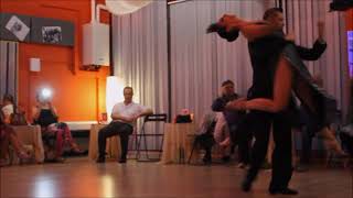 Il canale del "Gaz" - Gabriel Ponce e Analia Morales