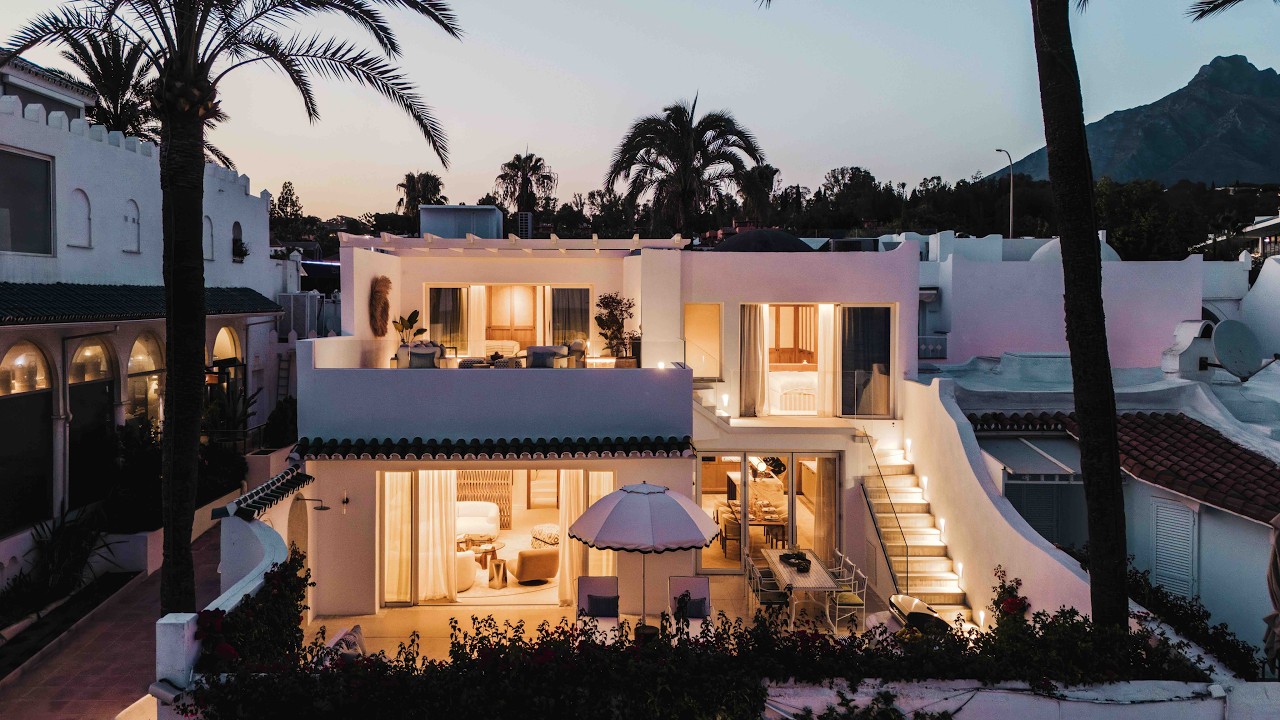 Chalet for sale in Lomas de Marbella Club-Puente Romano - 04119 Chalet for sale in Lomas de Marbella Club-Puente Romano - 04119