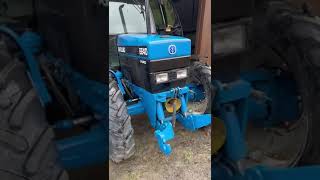 New Holland 6640 wheel tractor for sale image 4 New Holland 6640 wheel tractor image 4