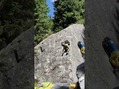 Problem D (Boulder 30, Nudole), 5a. Val Daone