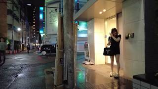 Relaxing Night Walk in Tokyo, Walking in Japan, Shinjuku Kabukicho, Rainy 雨の大久保公園・新宿歌舞伎町をお散歩！ラブホテル街！