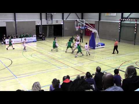 HoofddorpU18 1 vs Harlem Lakers