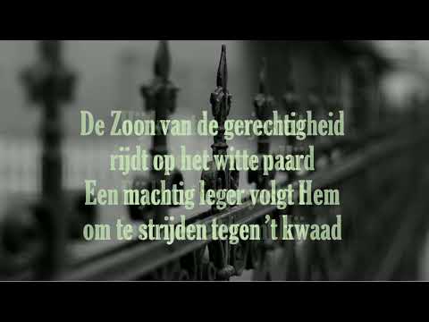 Opwekking met tekst 499 Hij komt in majesteit