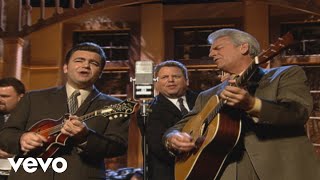 Bill & Gloria Gaither - I Believe [Live] ft. Del McCoury