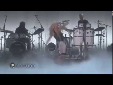 Team - Iggy Azalea papapum version ( iggy azalea fanpage )