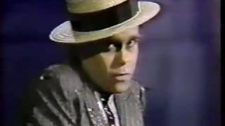 Elton John - Cold As Christmas (In The Middle Of The Year) (Promo Video)