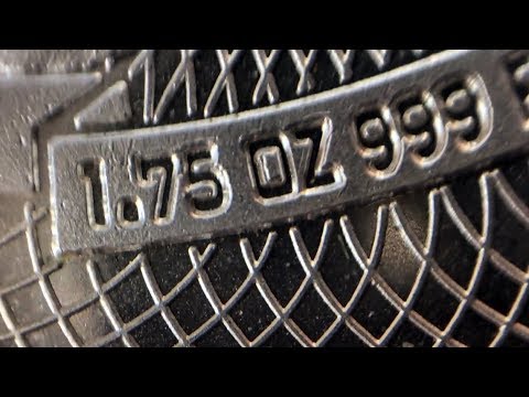 THICK Silver Furtitude Round Up Close & Personal 4K