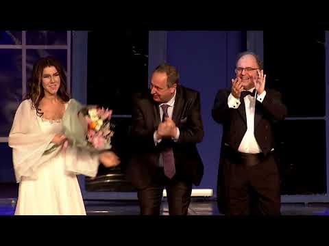 Emision Special - La Traviata