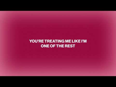 Olivia Dean - Close Up (Lyric Video)