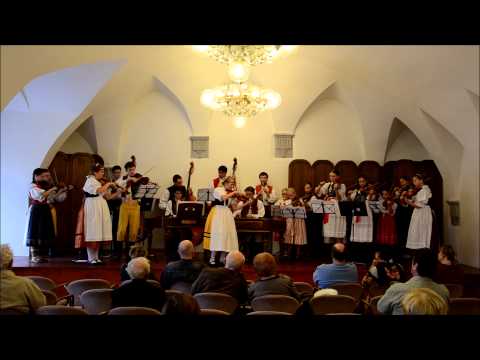 Muzičky 2013 podruhé - Muzičky společně - Kampak's dal můj milej šáteček