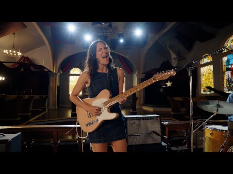 Molly Miller Trio - "Surfer Girl- Live at The Sanctuary" (Official Video)