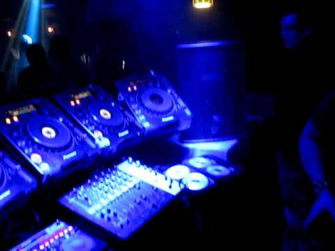 Lewi Five 0 @ Pacha London