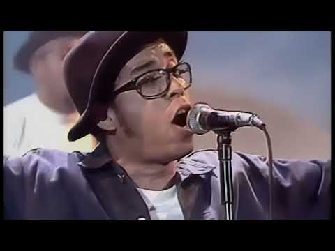 Chico Science & Nação Zumbi - Rios, Pontes e Overdrives. (4K FULL HD)