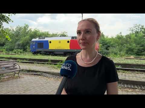 Tren CFR cu sute de oameni blocat în tunel. Pasagerii au stat peste 90 de minute pe întuneric