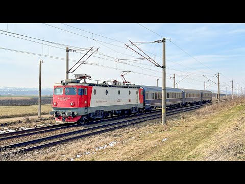 Incrucisare Tren IR1830 Galati - Cluj Napoca & Tren IR1754 Suceava - Bucuresti Nord - 03.03.2023
