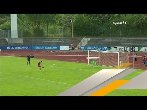 Dusel-Elfer bringt FC Bayern ins U-19-Finale | SPORT1