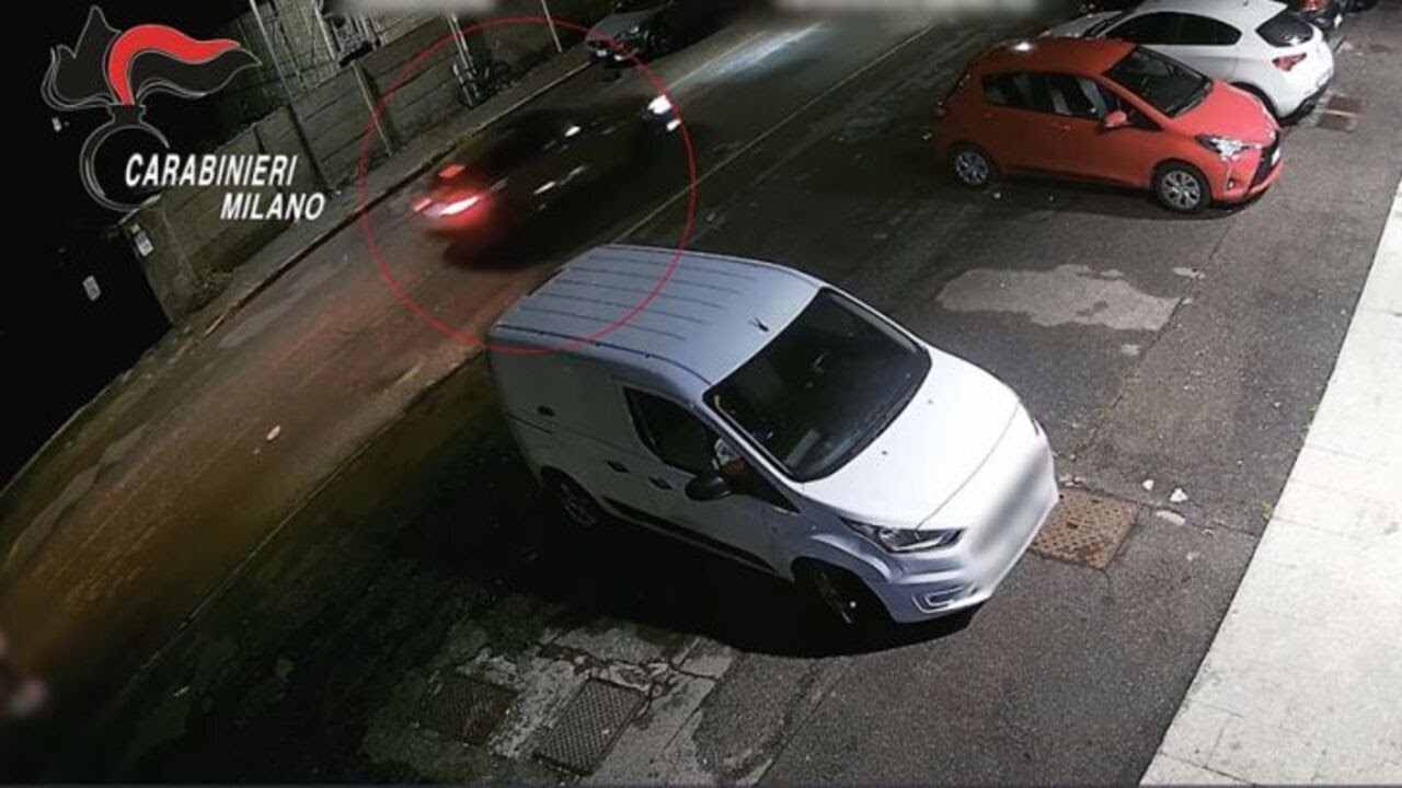 Sparo' al buttafuori di un locale che lo invitava ad andarsene, arrestato