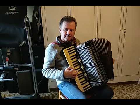 ROBI ZUPAN-OB JEZERU-HOHNER MORINO VM-UGLASEVANJE (TUNING):MARKO PLAZNIK